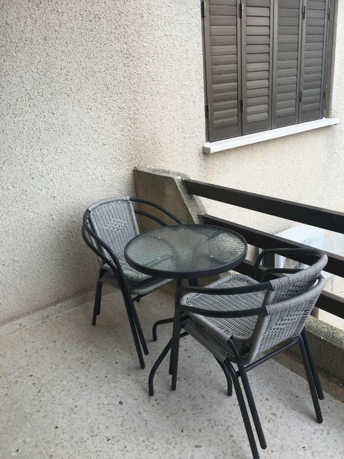 Christos Apartments Dhrousha Extérieur photo