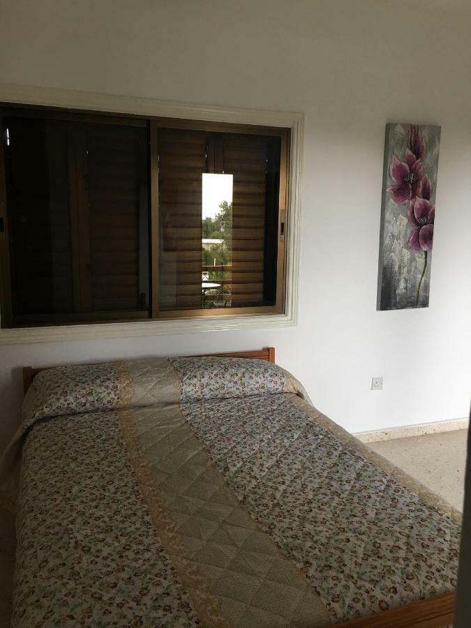 Christos Apartments Dhrousha Extérieur photo